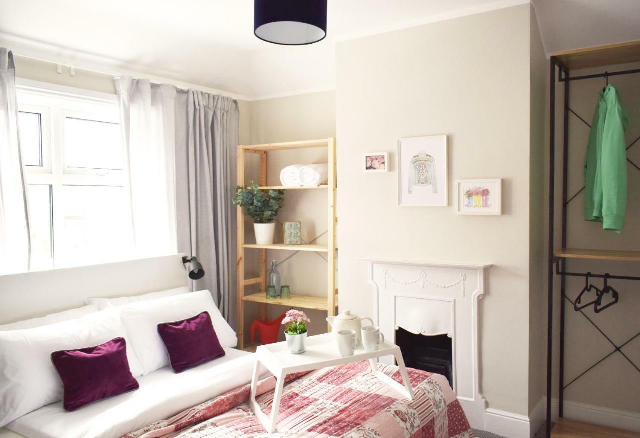 סאות'המפטון Charming Three Bed Home Near City Centre And Hospital מראה חיצוני תמונה